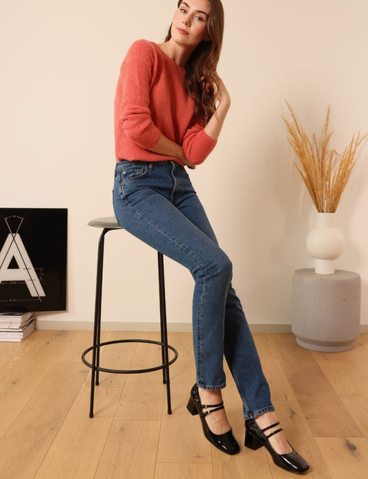 Karina mid blue - slim tapered leg jeans