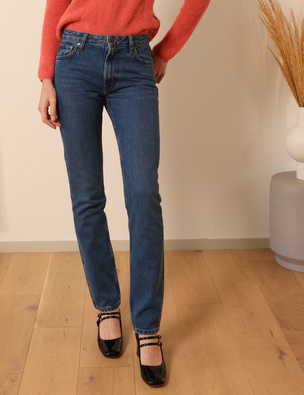 Karina mid blue - slim tapered leg jeans