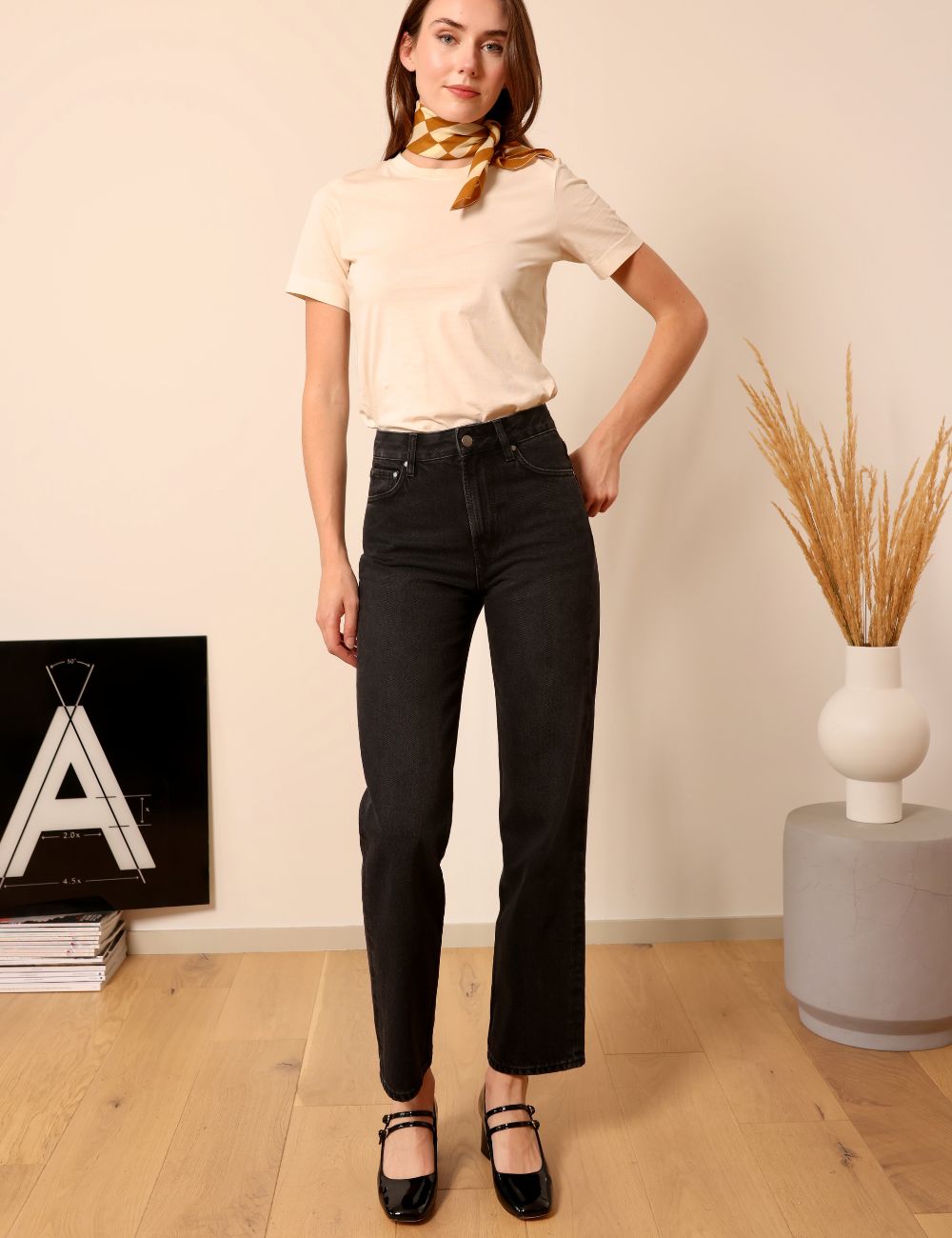 Lafont washed black - high-waisted straight leg jeans