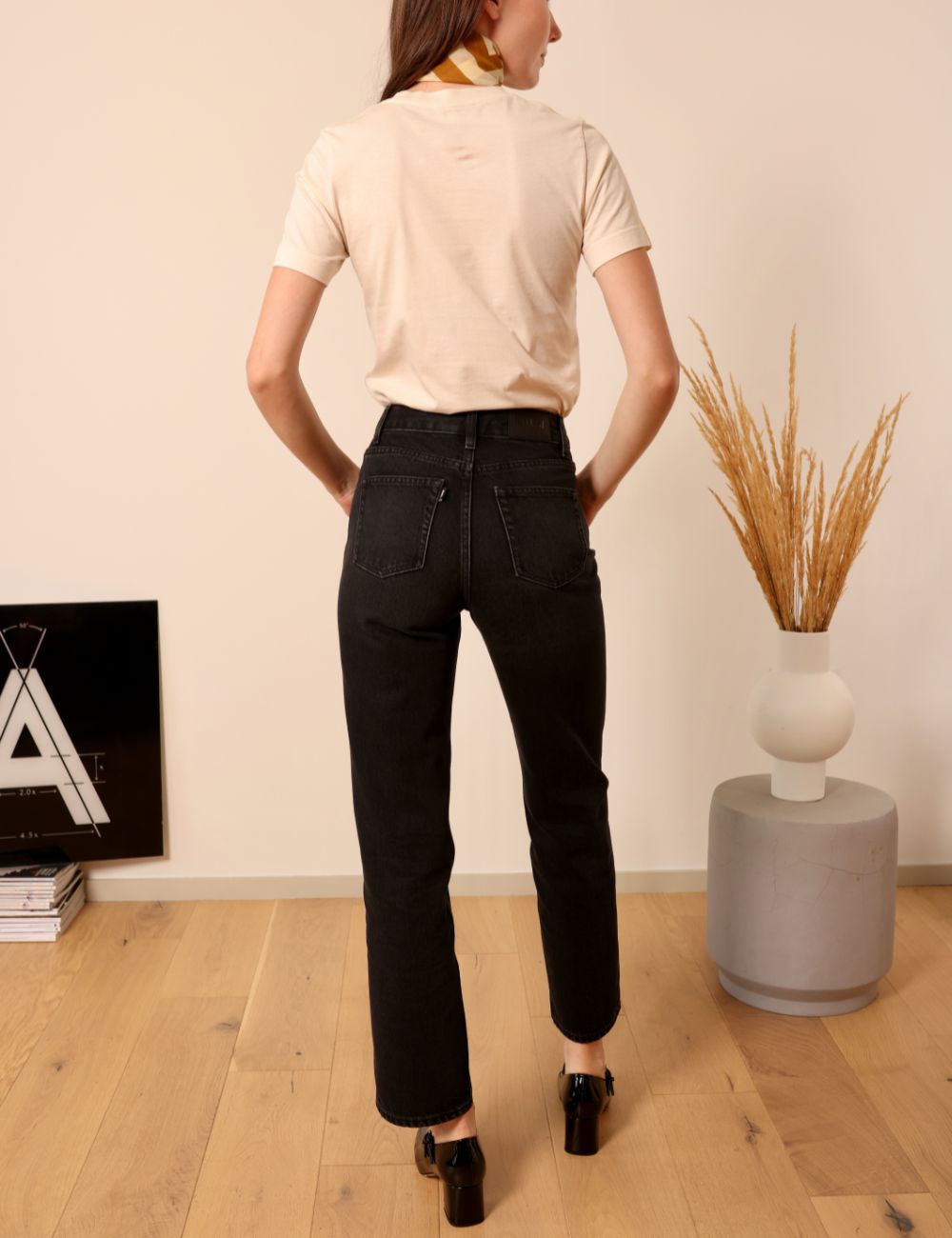 Lafont washed black - high-waisted straight leg jeans